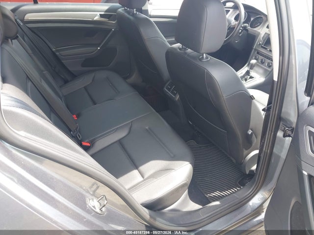 3VWC17AU2GM505532 Volkswagen Golf Sportwagen Tsi Se 4-door