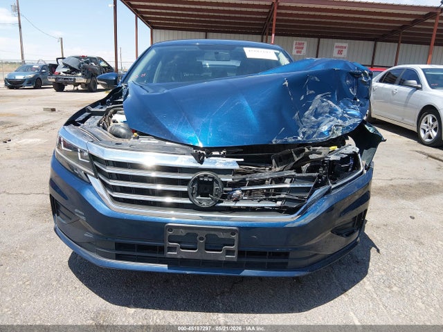 Продажа на аукционе авто 2020 Volkswagen Passat 2.0t S, vin: 1VWAA7A33LC020472, номер лота: 45187297