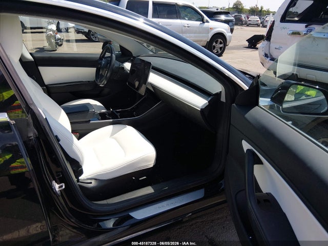 Tesla Model 3 Long Range/mid Range/standard Range/standard Range Plus 2019 5YJ3E1EA4KF323543 Image 5