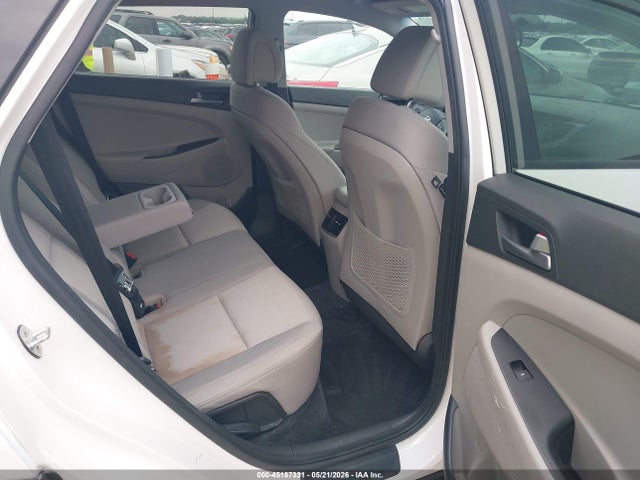 45187331 :رقم المزاد ، KM8J33A28HU353681 vin ، 2017 Hyundai Tucson Eco مزاد بيع