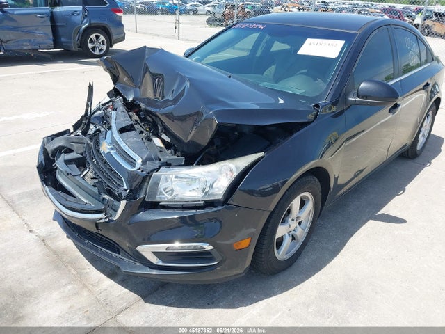 1G1PC5SB6F7256170 Chevrolet Cruze 1lt Auto