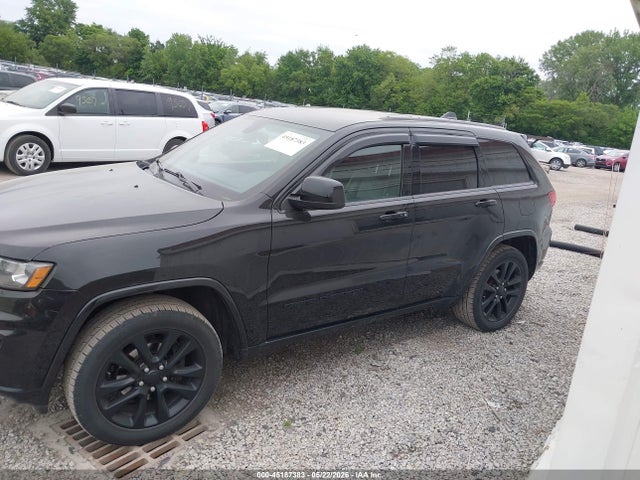 45187383 :رقم المزاد ، 1C4RJFAG4HC720334 vin ، 2017 Jeep Grand Cherokee Altitude 4x4 مزاد بيع