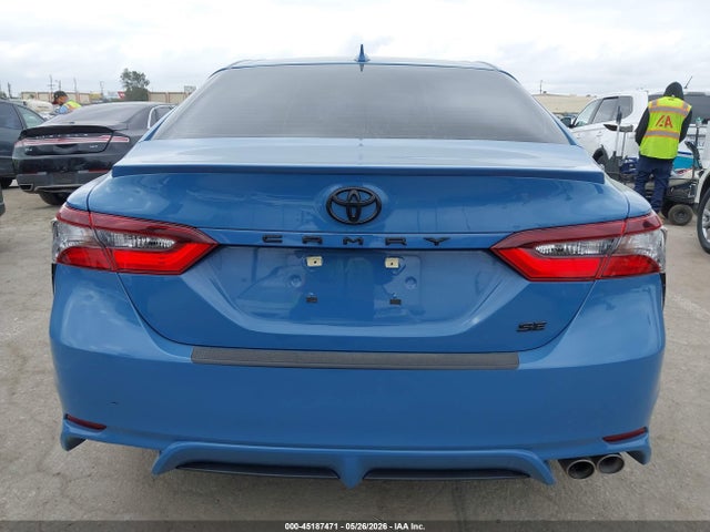 4T1G11AK1RU209962 Toyota CAMRY SE