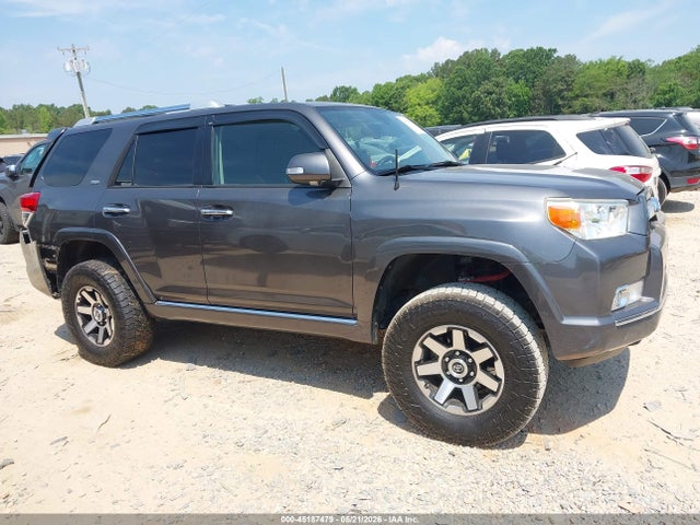 Продаж на аукціоні авто 2011 Toyota 4runner Sr5 V6, vin: JTEBU5JR0B5075225, номер лоту: 45187479