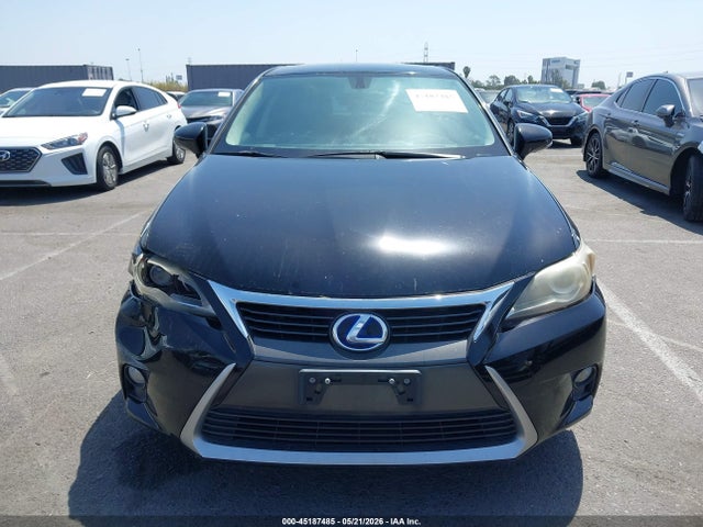 Lexus CT 200H 2015 JTHKD5BH3F2234674 Image 12