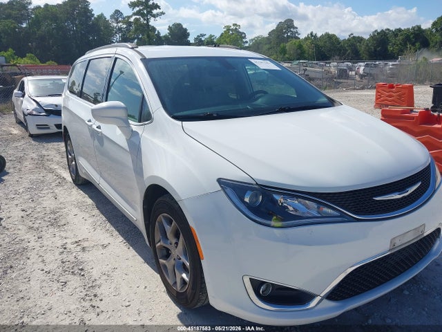 45187583 :رقم المزاد ، 2C4RC1BGXHR503115 vin ، 2017 Chrysler Pacifica Touring-l مزاد بيع