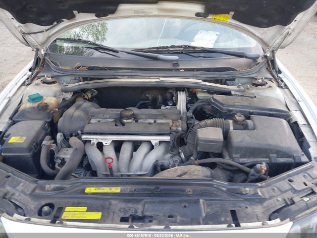 Продажа на аукционе авто 2004 Volvo S60 2.4, vin: YV1RS61T842401278, номер лота: 45187610