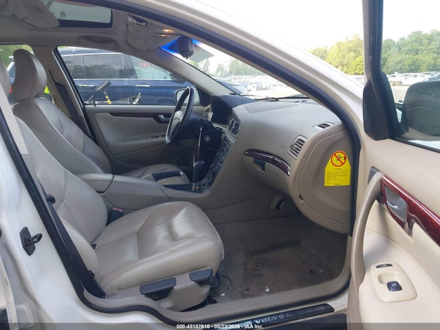 Продажа на аукционе авто 2004 Volvo S60 2.4, vin: YV1RS61T842401278, номер лота: 45187610