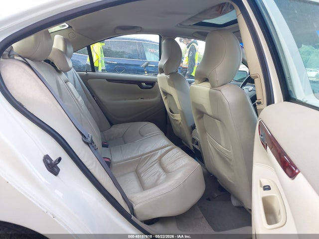 Продажа на аукционе авто 2004 Volvo S60 2.4, vin: YV1RS61T842401278, номер лота: 45187610