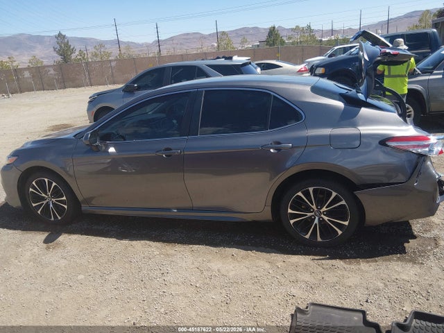 Продаж на аукціоні авто 2018 Toyota Camry Se, vin: 4T1B11HKXJU521847, номер лоту: 45187622