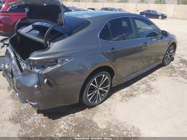 Продаж на аукціоні авто 2018 Toyota Camry Se, vin: 4T1B11HKXJU521847, номер лоту: 45187622