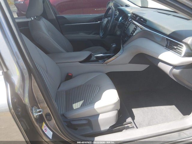 Продаж на аукціоні авто 2018 Toyota Camry Se, vin: 4T1B11HKXJU521847, номер лоту: 45187622