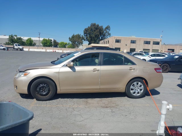 2011 Toyota Camry Le მანქანა იყიდება აუქციონზე, vin: 4T1BF3EKXBU208672, აუქციონის ნომერი: 45187643
