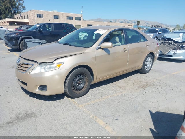 2011 Toyota Camry Le მანქანა იყიდება აუქციონზე, vin: 4T1BF3EKXBU208672, აუქციონის ნომერი: 45187643
