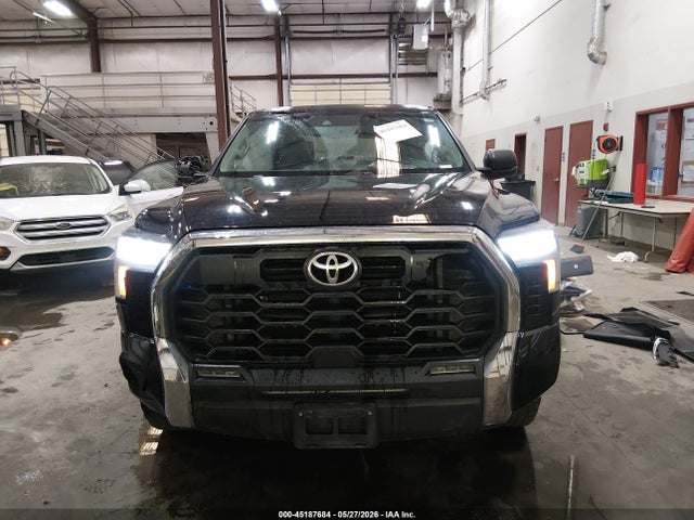 Toyota Tundra Sr5 2022 5TFLA5EC2NX004513 Image 13