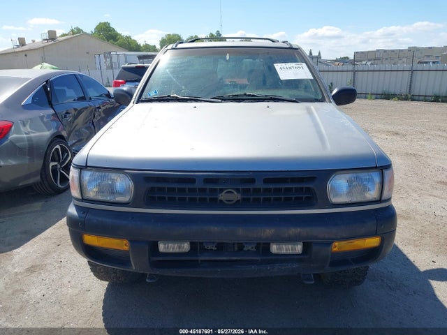 1998 Nissan Pathfinder Le/se/xe მანქანა იყიდება აუქციონზე, vin: JN8AR05Y9WW236472, აუქციონის ნომერი: 45187691