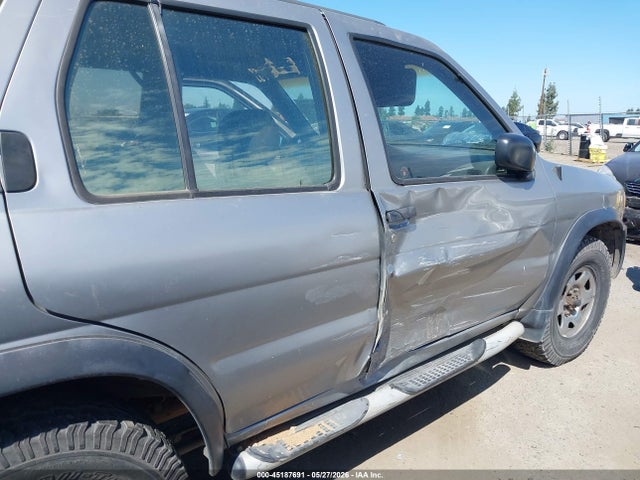 1998 Nissan Pathfinder Le/se/xe მანქანა იყიდება აუქციონზე, vin: JN8AR05Y9WW236472, აუქციონის ნომერი: 45187691
