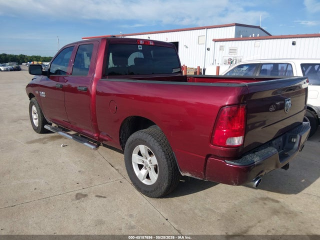 Продаж на аукціоні авто 2018 Ram 1500 Express  4x2 6'4 Box, vin: 1C6RR6FT1JS193502, номер лоту: 45187696
