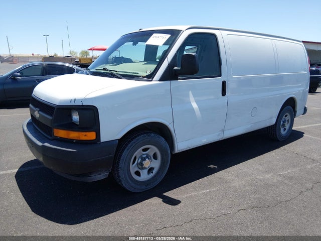 45187713 :رقم المزاد ، 1GCFG15X931238638 vin ، 2003 Chevrolet Express مزاد بيع