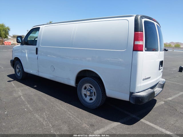 45187713 :رقم المزاد ، 1GCFG15X931238638 vin ، 2003 Chevrolet Express مزاد بيع