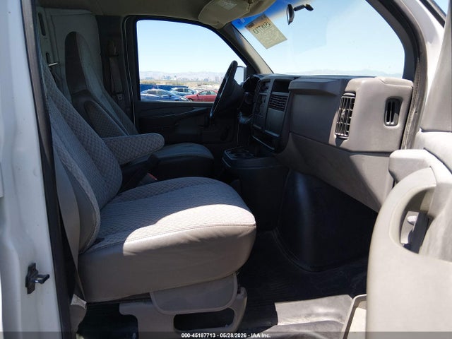 45187713 :رقم المزاد ، 1GCFG15X931238638 vin ، 2003 Chevrolet Express مزاد بيع