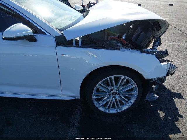 Audi A4 45 Premium 2019 WAUENAF48KA008851 Image 6