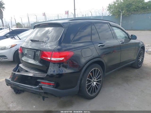 2018 Mercedes-benz Glc 300 მანქანა იყიდება აუქციონზე, vin: WDC0G4JB9JV021916, აუქციონის ნომერი: 45187759