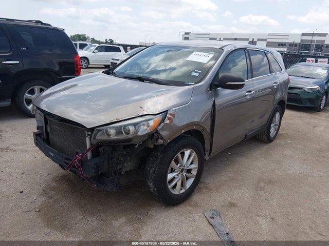 2016 Kia Sorento 2.4l L მანქანა იყიდება აუქციონზე, vin: 5XYPG4A38GG130977, აუქციონის ნომერი: 45187804
