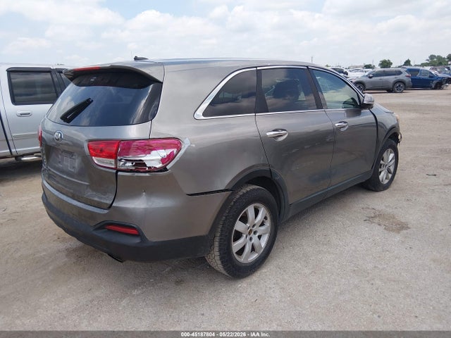 2016 Kia Sorento 2.4l L მანქანა იყიდება აუქციონზე, vin: 5XYPG4A38GG130977, აუქციონის ნომერი: 45187804