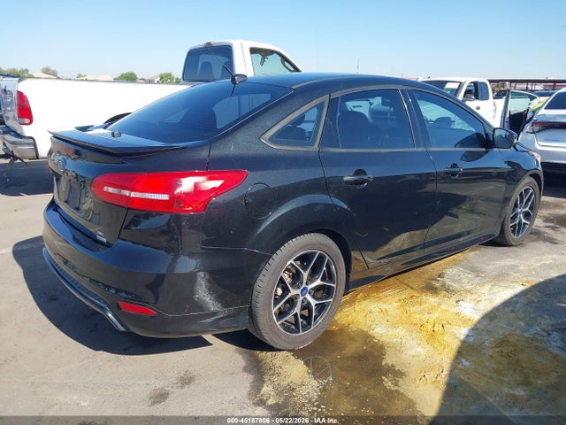 Ford FOCUS SE 2015 1FADP3FE0FL281683 Image 4