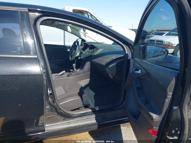 Ford FOCUS SE 2015 1FADP3FE0FL281683 Image 5