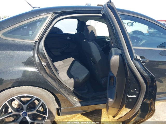 Ford FOCUS SE 2015 1FADP3FE0FL281683 Image 8