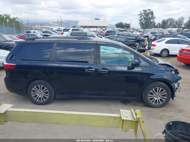 45187825 :رقم المزاد ، 5TDYZ3DC3JS963388 vin ، 2018 Toyota Sienna Xle 8 Passenger مزاد بيع