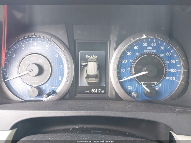 45187825 :رقم المزاد ، 5TDYZ3DC3JS963388 vin ، 2018 Toyota Sienna Xle 8 Passenger مزاد بيع