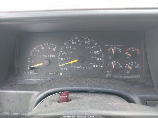 Продажа на аукционе авто 1997 Gmc Suburban 1500 Slt Cmi, vin: 3GKFK16RXVG513179, номер лота: 45187846
