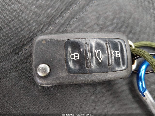 45187852 :رقم المزاد ، 3VWD67AJ5GM400737 vin ، 2016 Volkswagen Jetta 1.4t Se مزاد بيع
