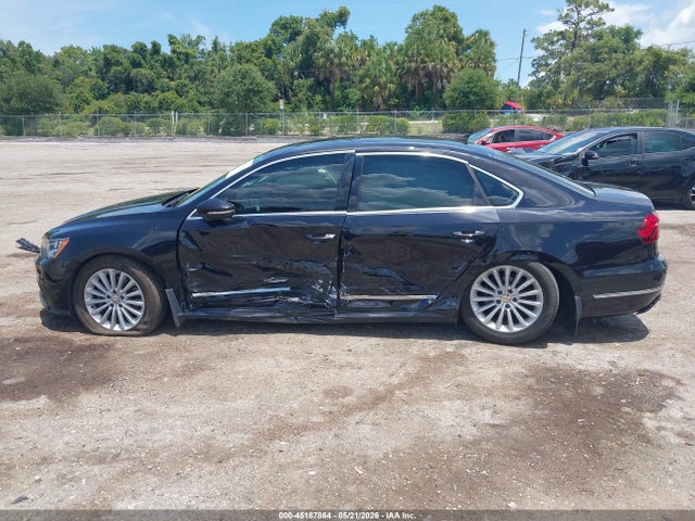 Продаж на аукціоні авто 2017 Volkswagen Passat 1.8t Se, vin: 1VWBT7A32HC028049, номер лоту: 45187864