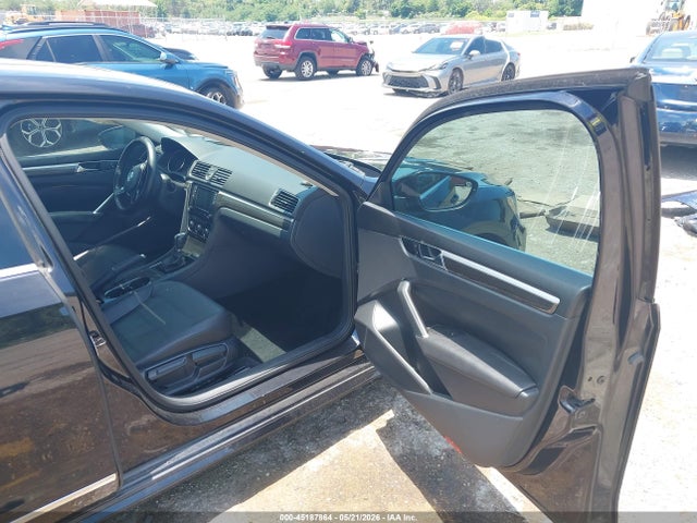 Продаж на аукціоні авто 2017 Volkswagen Passat 1.8t Se, vin: 1VWBT7A32HC028049, номер лоту: 45187864