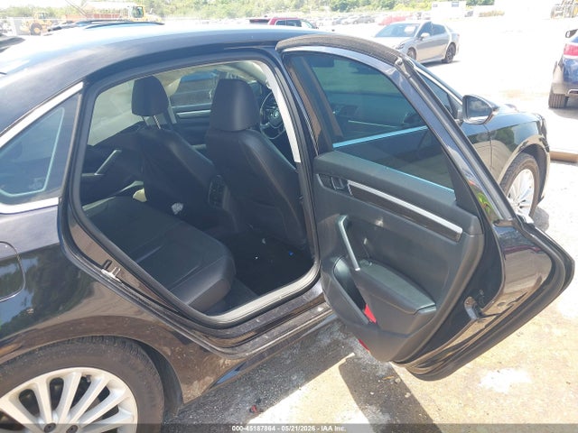 Продаж на аукціоні авто 2017 Volkswagen Passat 1.8t Se, vin: 1VWBT7A32HC028049, номер лоту: 45187864