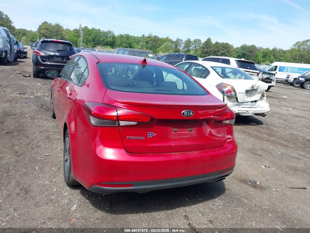 2018 Kia Forte S მანქანა იყიდება აუქციონზე, vin: 3KPFL4A7XJE175014, აუქციონის ნომერი: 45187875