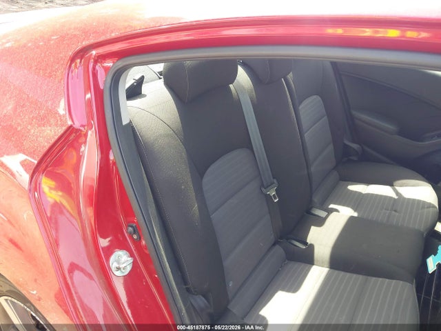 2018 Kia Forte S მანქანა იყიდება აუქციონზე, vin: 3KPFL4A7XJE175014, აუქციონის ნომერი: 45187875