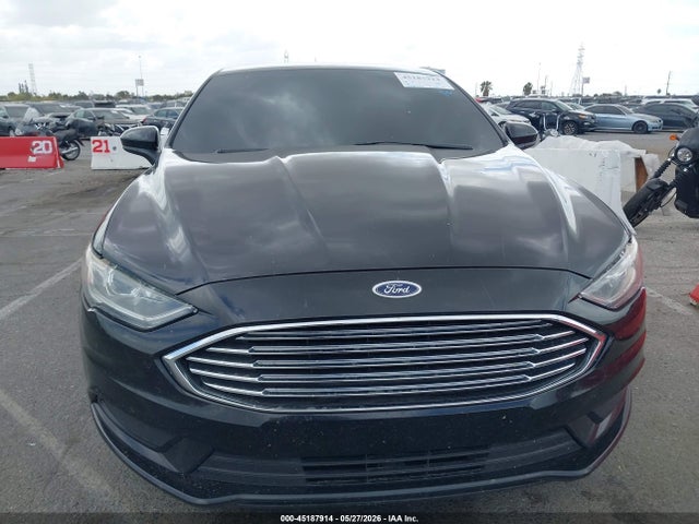 Продаж на аукціоні авто 2017 Ford Fusion S, vin: 3FA6P0G77HR196531, номер лоту: 45187914