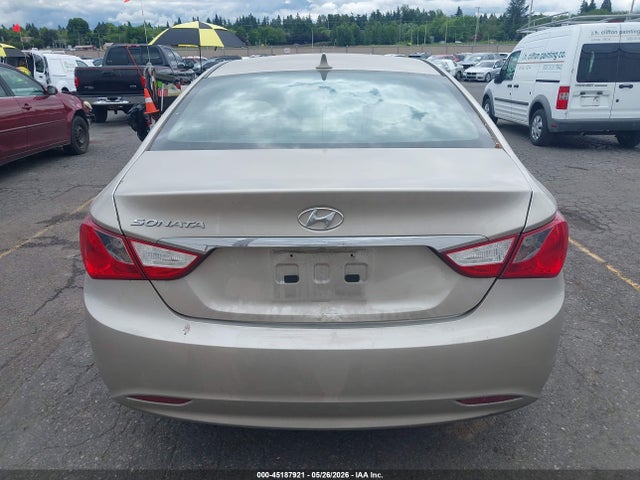 45187921 :رقم المزاد ، 5NPEB4AC5BH042881 vin ، 2011 Hyundai Sonata Gls مزاد بيع