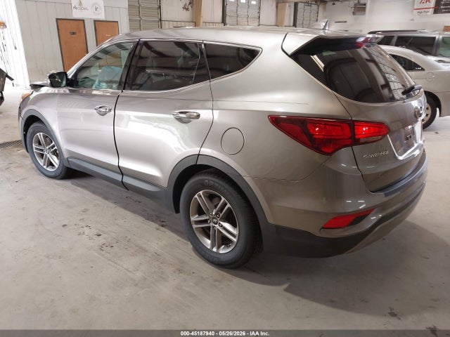 2017 Hyundai Santa Fe Sport 2.4l მანქანა იყიდება აუქციონზე, vin: 5XYZT3LB7HG404285, აუქციონის ნომერი: 45187940