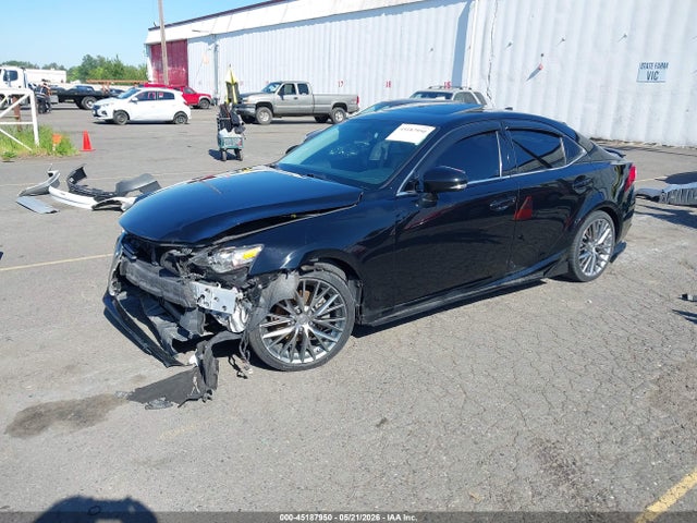 Lexus IS 250 2014 JTHCF1D23E5011578 Image 2