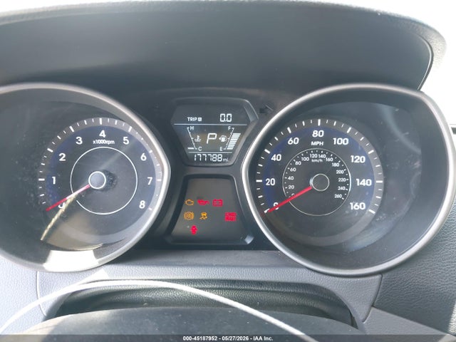 45187952 :رقم المزاد ، 5NPDH4AE4FH552897 vin ، 2015 Hyundai Elantra Se مزاد بيع