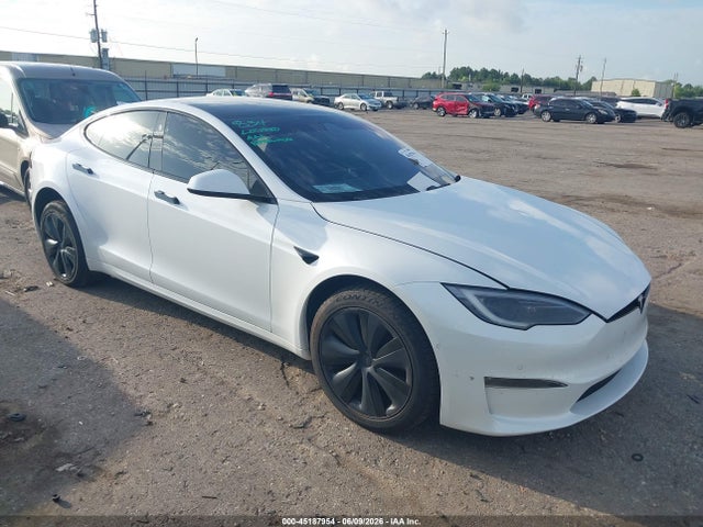 45187954 :رقم المزاد ، 5YJSA1E58NF494021 vin ، 2022 Tesla Model S Dual Motor All-wheel Drive مزاد بيع