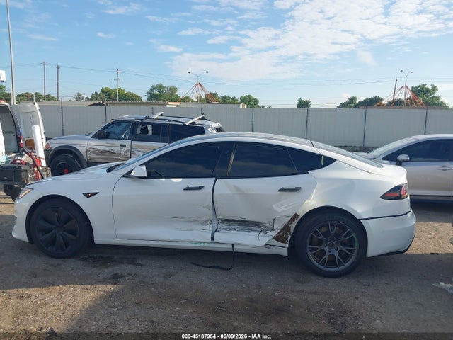 45187954 :رقم المزاد ، 5YJSA1E58NF494021 vin ، 2022 Tesla Model S Dual Motor All-wheel Drive مزاد بيع