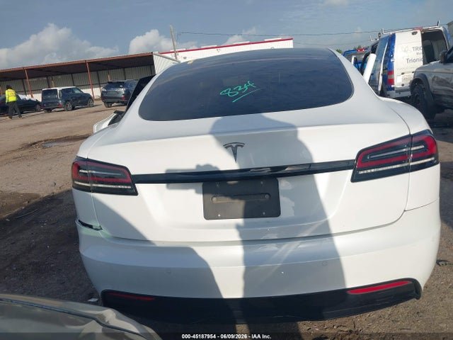 45187954 :رقم المزاد ، 5YJSA1E58NF494021 vin ، 2022 Tesla Model S Dual Motor All-wheel Drive مزاد بيع