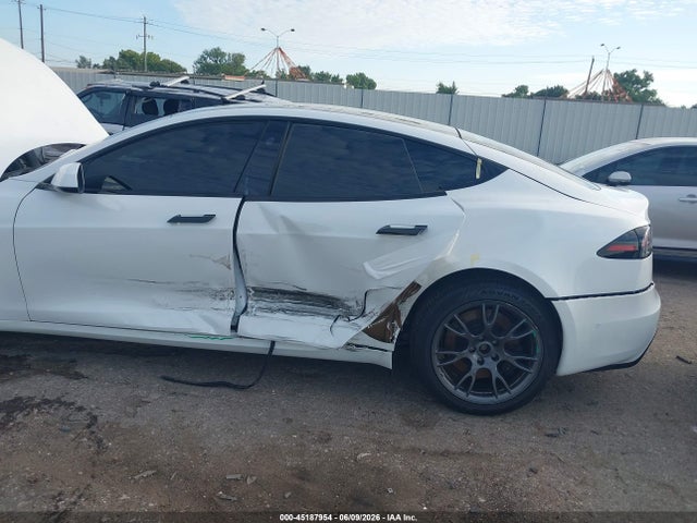 45187954 :رقم المزاد ، 5YJSA1E58NF494021 vin ، 2022 Tesla Model S Dual Motor All-wheel Drive مزاد بيع